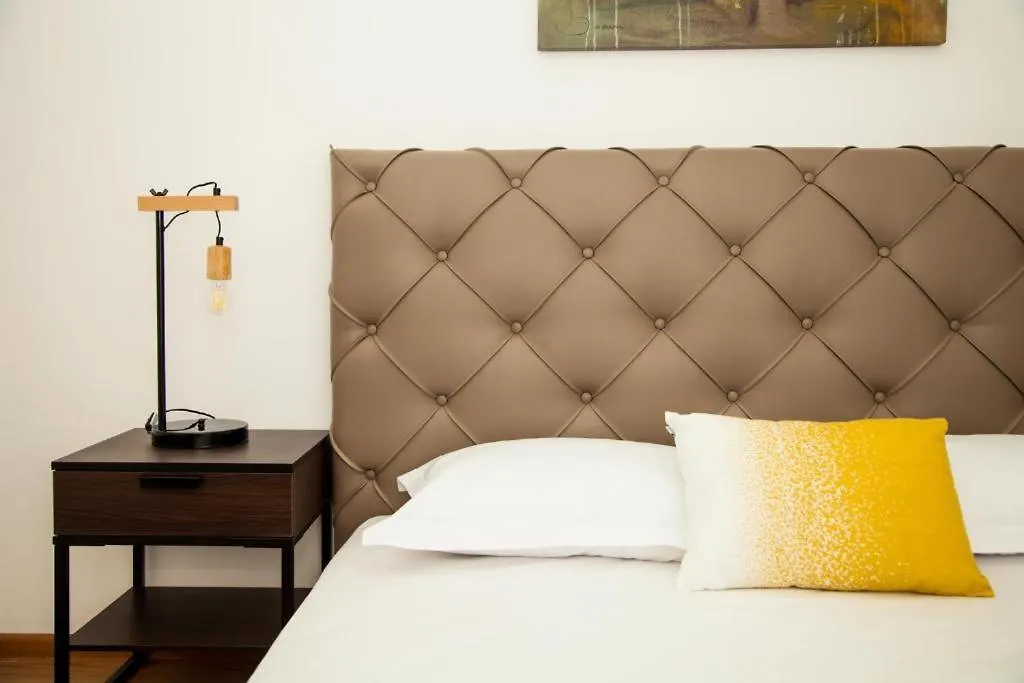 Guesthouse Smart Βουκουρέστι