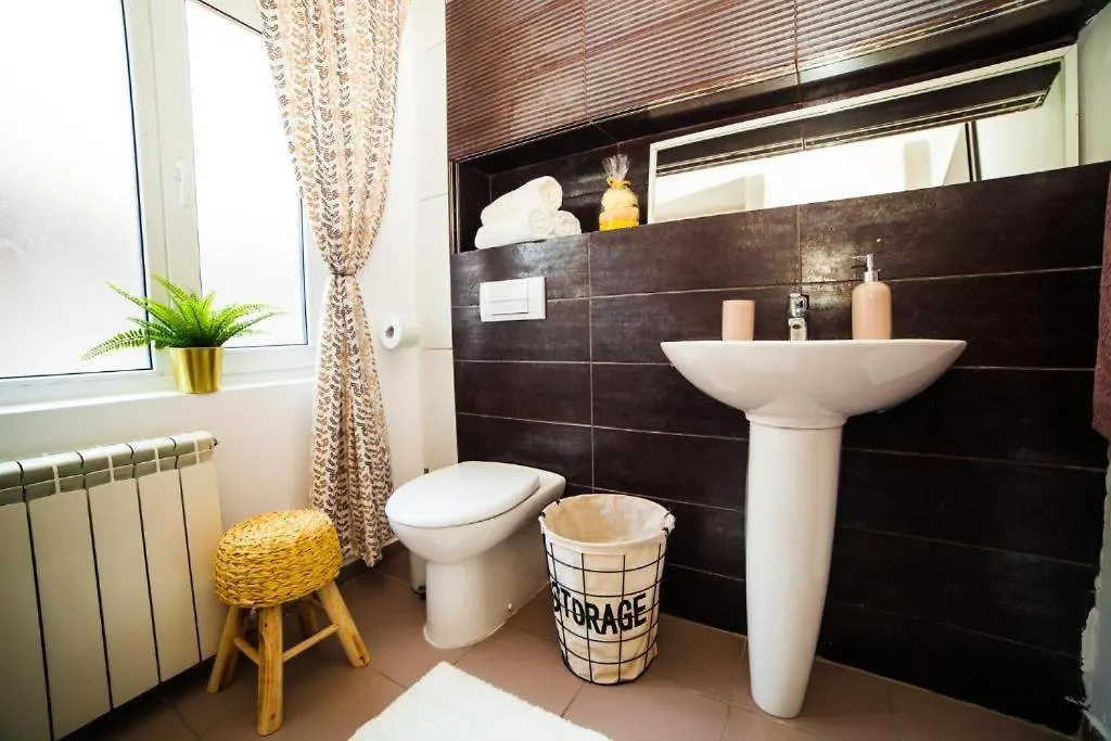 Πανσιόν Guesthouse Smart Βουκουρέστι Ρουμανία