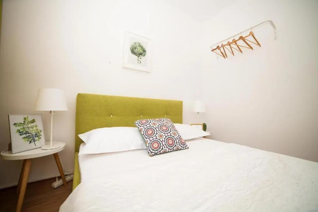 Guesthouse Smart Βουκουρέστι 0*,  Ρουμανία