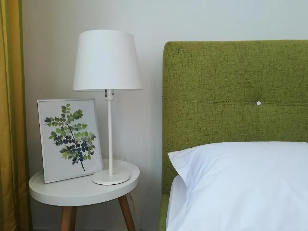 Guesthouse Smart Βουκουρέστι 0*,